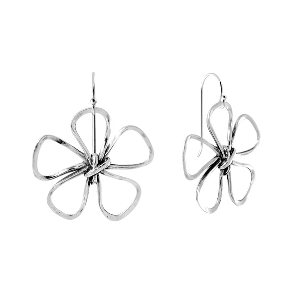 Hollow flower earrings new arrivals