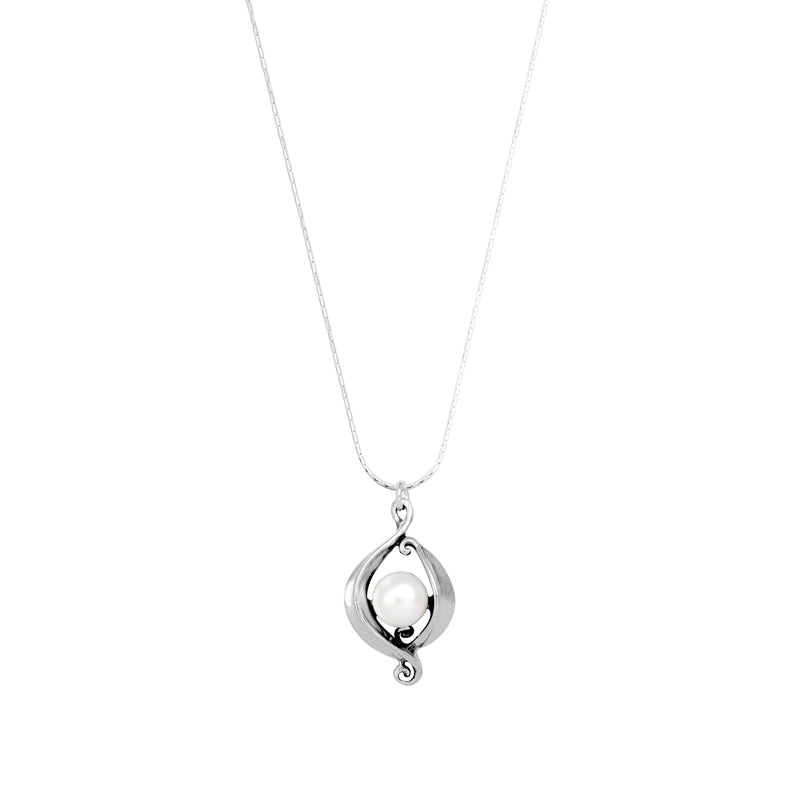 Water Drop Pearl Necklace